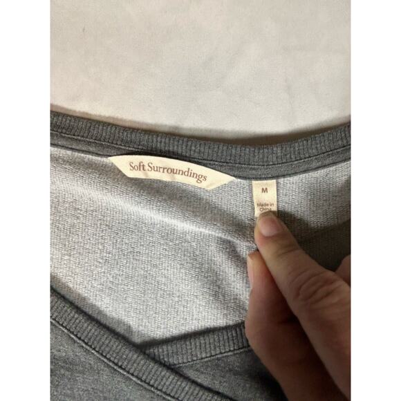 Soft Surroundings Cold Shoulder Terry Cloth Sweatshirt Womens Size Medium Gray - Picture 4 of 8